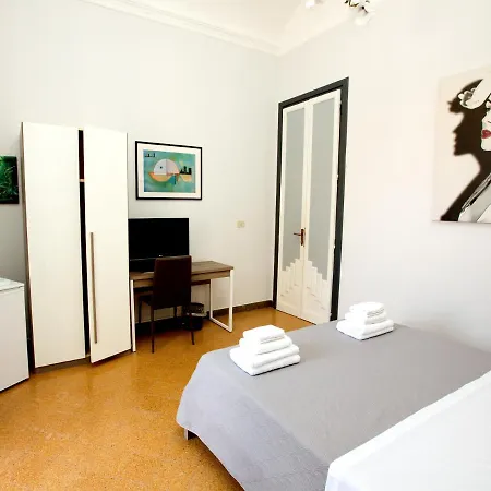 Giachi Friendly Stazione Apartment *